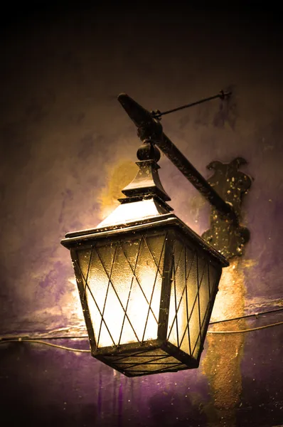 Street lamp shining — Stock Photo, Image