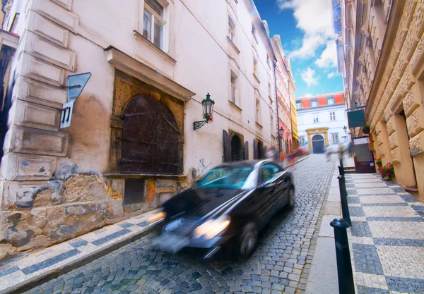 Prag. gamla arkitektur, charmig gata — Stockfoto