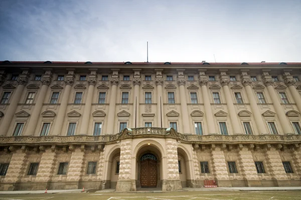 Cernin palace i Prag — Stockfoto