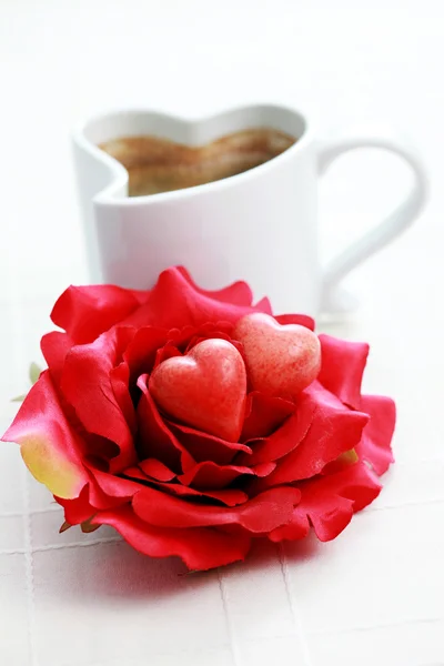 Kawa i róża — Zdjęcie stockowe