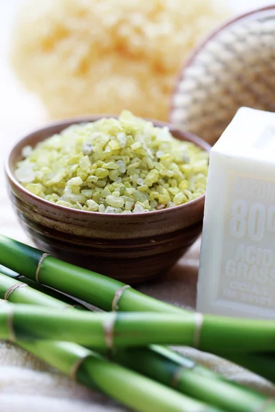 Groene bamboe badzout — Stockfoto