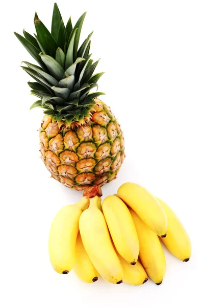 Banan gäng med ananas — Stockfoto