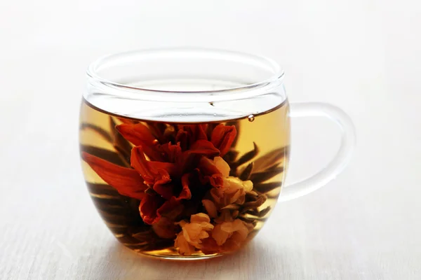 Склянка білого чаю — стокове фото