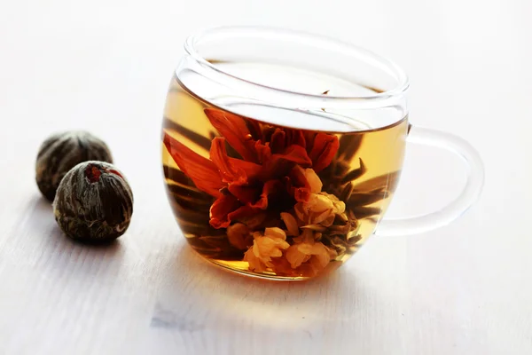 白い茶のガラス — ストック写真