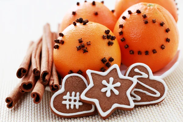 Oranges and gingerbreads — Stock Photo, Image