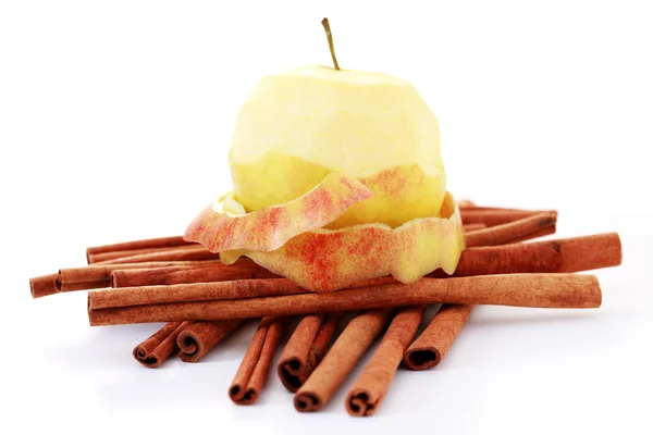 Apple and cinnamon — Stock Photo, Image