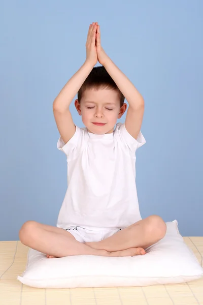 Yoga boy — Stock Photo, Image