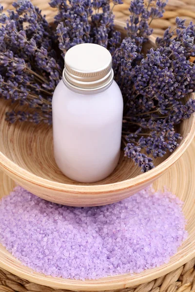 Aromatisk lavendel bad — Stockfoto