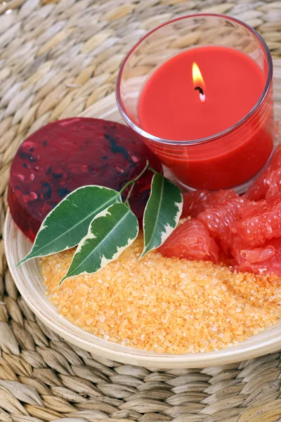 Grapefruit bath — Stock Photo, Image