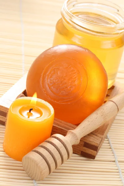 Honey soap — Stock Photo, Image