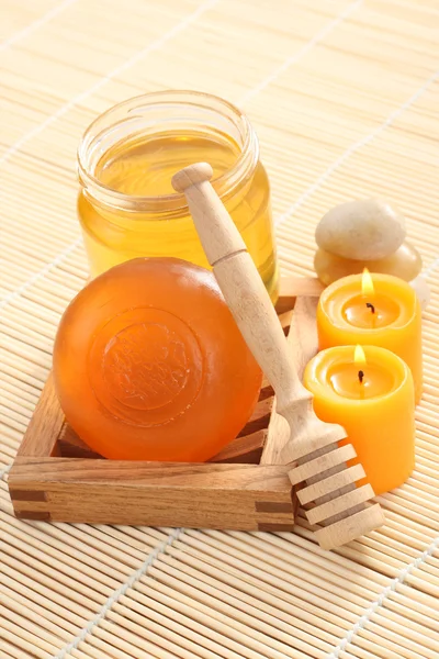 Honey soap — Stock Photo, Image
