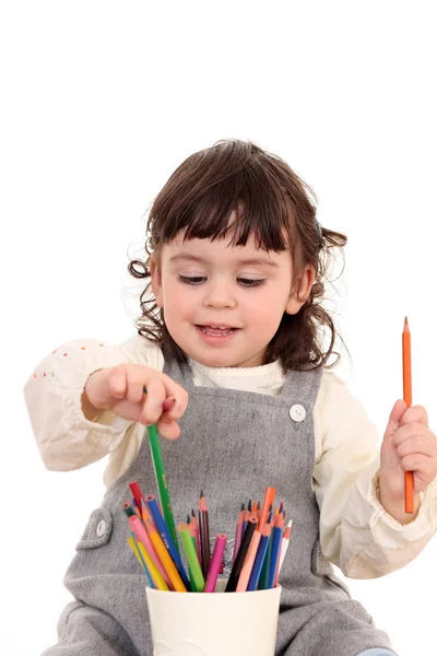 Девушка с карандашами — стоковое фото