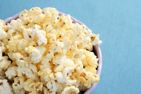 Schüssel Popcorn — Stockfoto