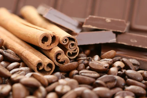 Café au chocolat et cannelle — Photo