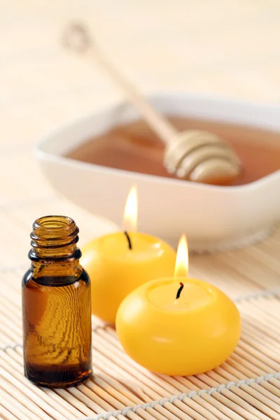Мед ефірні масла — стокове фото