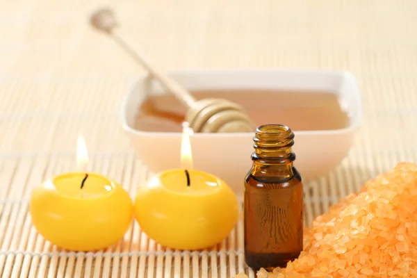 Мед ефірні масла — стокове фото