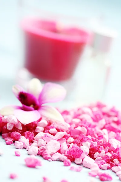 Flower bath salt — Stock Photo, Image