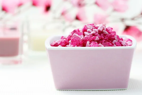 Sal de banho rosa — Fotografia de Stock