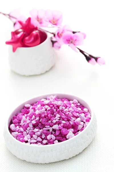 Růžový koupelová sůl — Stock fotografie