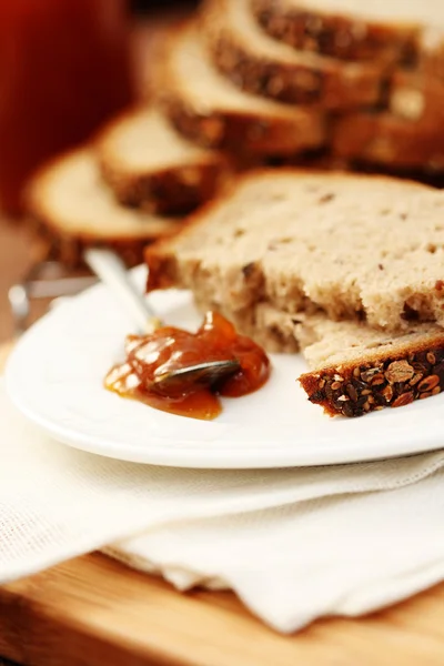 stock image Whole wheat bread and jam