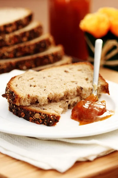 stock image Whole wheat bread and jam