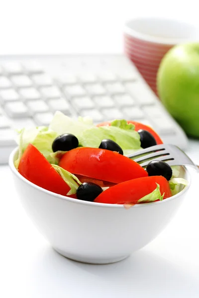 Quick Lunch Office Salad Cup Tea — Stock Photo, Image