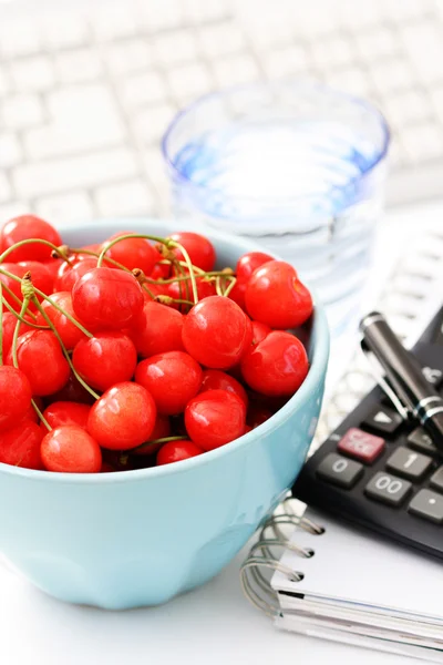 Healthy Snack Office Bowl Cherries — Stock Photo, Image