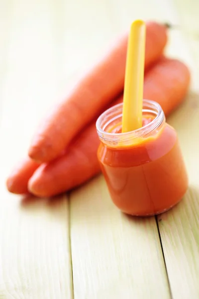 Makanan bayi - wortel — Stok Foto