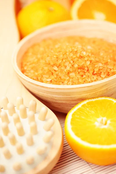 Tazón Sal Baño Naranja Con Frutas Frescas Tratamiento Belleza —  Fotos de Stock