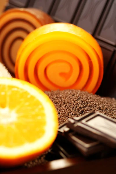 Σαπούνια σοκολάτα και πορτοκάλι — Φωτογραφία Αρχείου