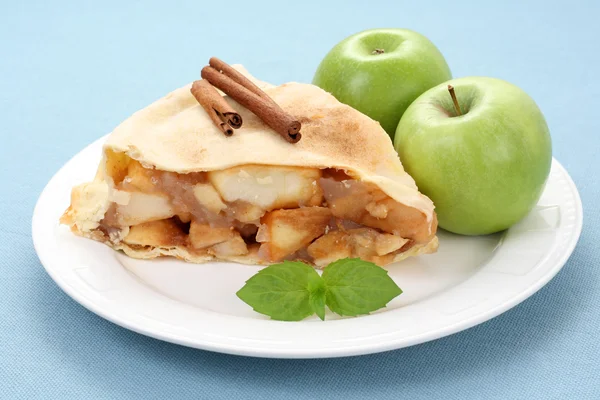 stock image plate of apple pie with fresh fruits