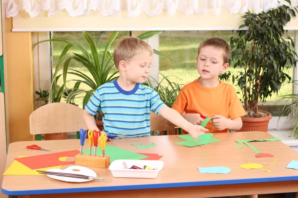 Two Preschoolers Making Some Decoration — Stock Photo, Image