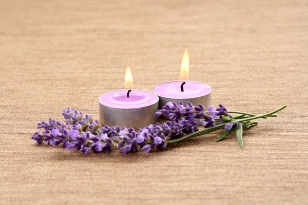 Candles and lavender — Stock Photo, Image