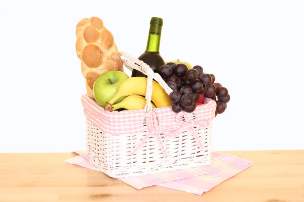 Picnic Basket Food Isolated White — Stock Photo, Image