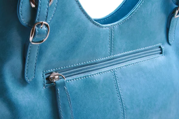 Nahaufnahmen Von Blauer Handtasche Isoliert Auf Weißem Grund — Stockfoto