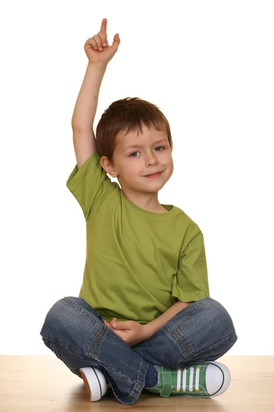 Glücklich Und Lächelnd Fünfjähriger Junge Isoliert Auf Weiß — Stockfoto