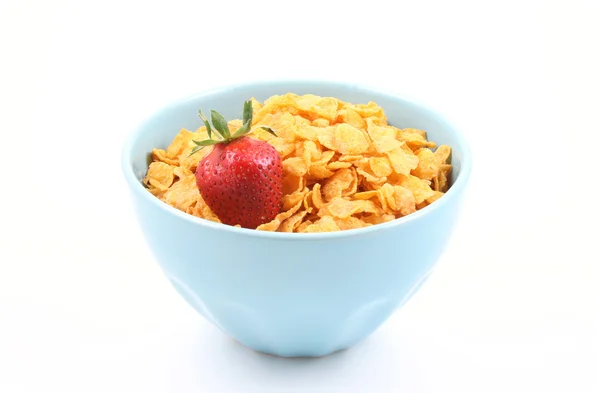Schüssel Mit Cornflakes Mit Erdbeere Isoliert Auf Weiß — Stockfoto
