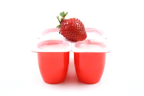 Joghurt und Erdbeeren — Stockfoto