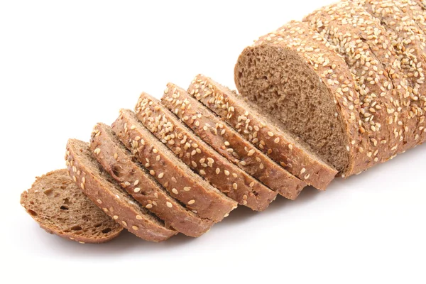 Dilimlenmiş Somun Ekmek Beyaza Izole Edilmiş — Stok fotoğraf