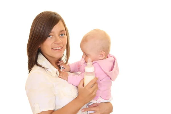 母亲和 个月女婴被隔绝在白色的牛奶瓶 — 图库照片