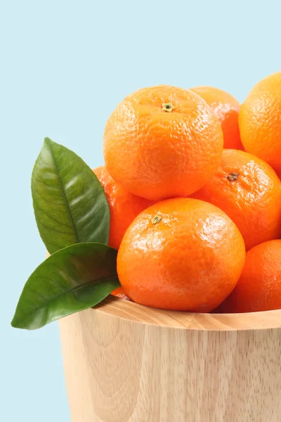 Bowl Fresh Tangerines Isolated Blue — Stock Photo, Image