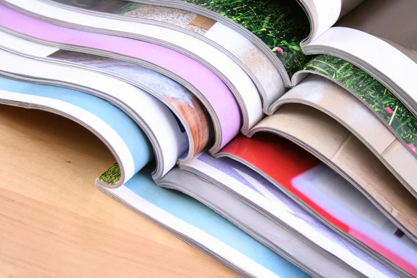 Stack Open Magazines Close Ups — Stock Photo, Image