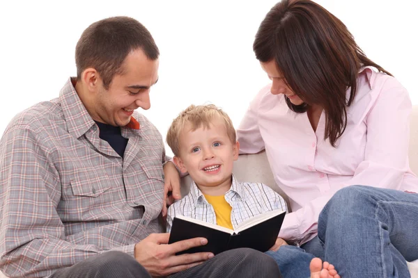 Actividad de ocio - lectura familiar — Foto de Stock