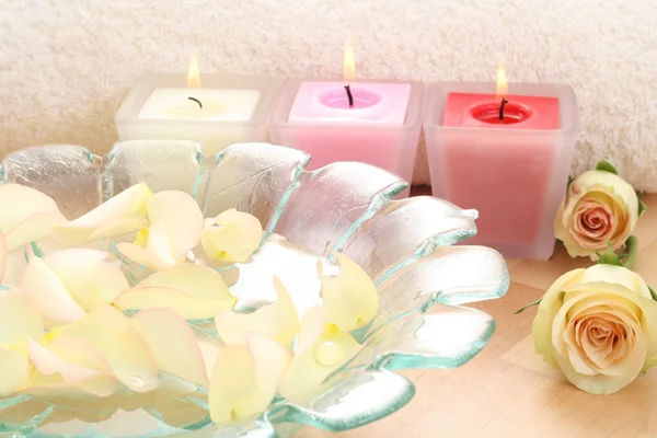 Beauty Treatment Towel Candles Roses Everything You Need Have Some — Stock Photo, Image