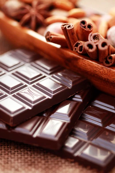 Čokoláda s lahůdkami — Stock fotografie