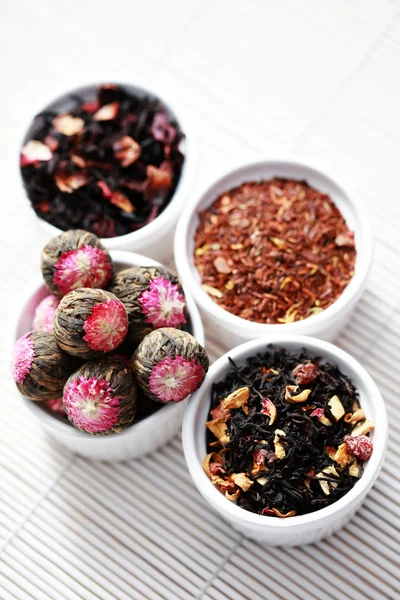 Various Tea Leaves — Stock Photo, Image