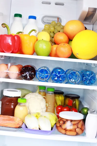 Холодильник Полный Здорового Питания Еда Напитки — стоковое фото