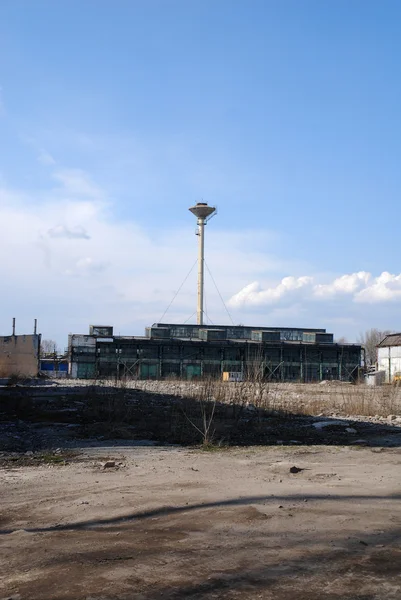 Magazzino industriale abbandonato — Foto Stock