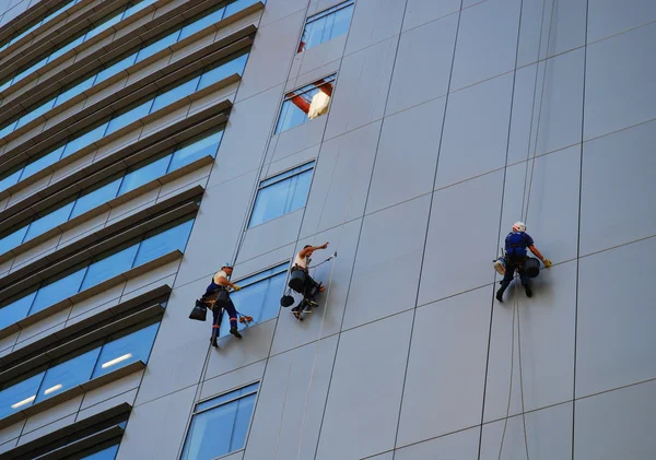 Cleaning of windows — Stock Photo, Image