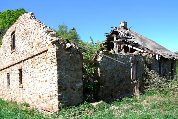 Casa distrutta — Foto Stock